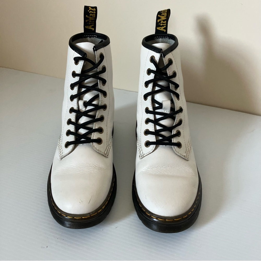 Dr. Martens Women’s Zavala White Combat Boots size 6 - Picture 4 of 11